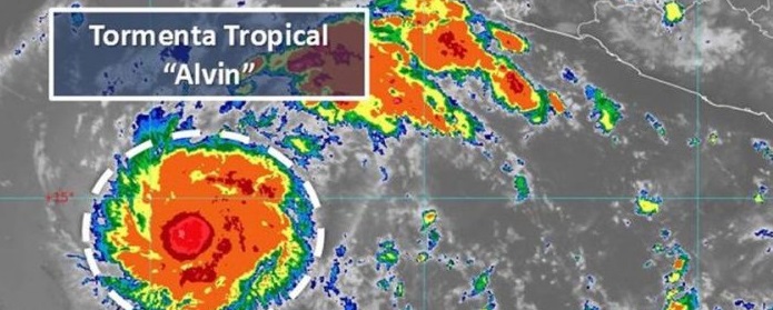 Se forma la Tormenta Tropical Alvin en el Océano Pacífico