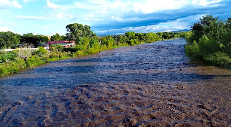 Espectacular “crecida” del Río Nonoava tras fuertes lluvias